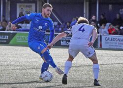1082-042